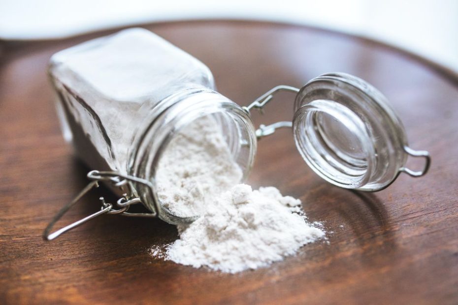 Photo by Kaboompics.com: https://www.pexels.com/photo/flour-in-a-jar-5765/